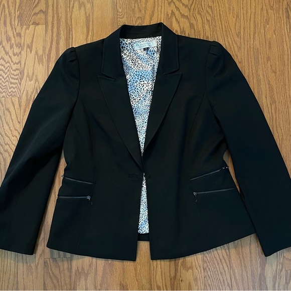Tahari Jackets & Blazers - Black Blazer